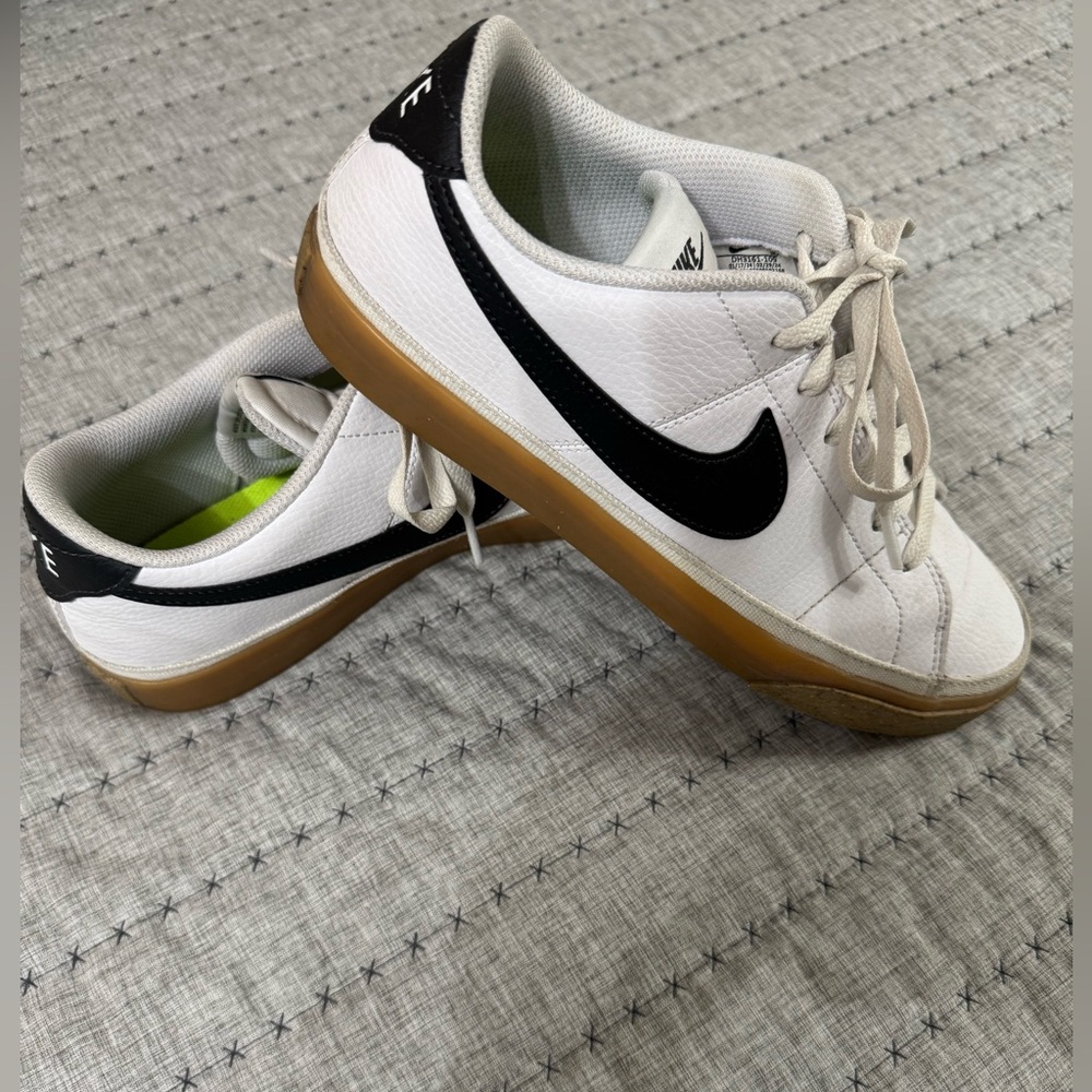 Nike White Sneakers with Black Swoosh and Gum Sole